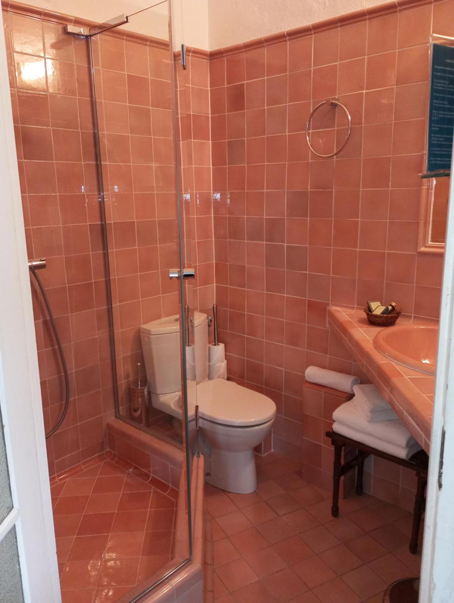La Ferme Rose-hotel De Charme